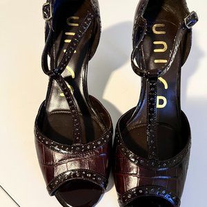 Unisa Stiletto Heels - Sz 6 (Stunning)